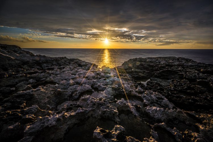 Sunset in Dwejra bay – Gozo, Malta – Seascape, travel photograph