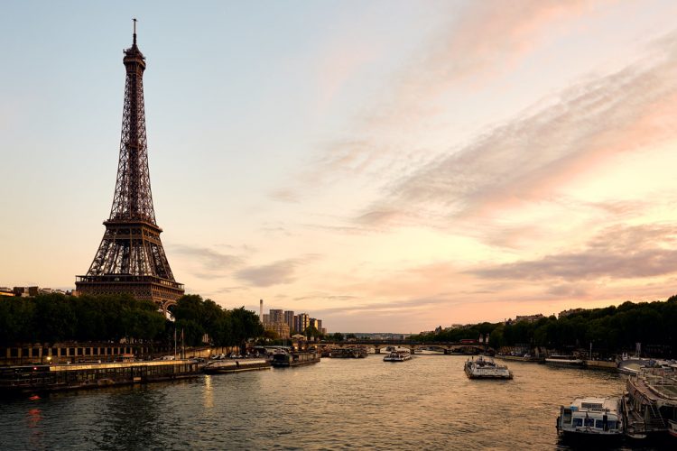 Torre_Eiffel_Paris_3