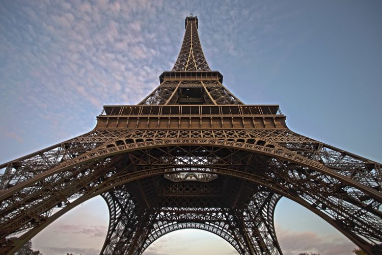 Torre_Eiffel_Paris_6