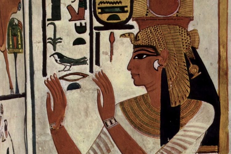 hieroglyphs-67471_1280