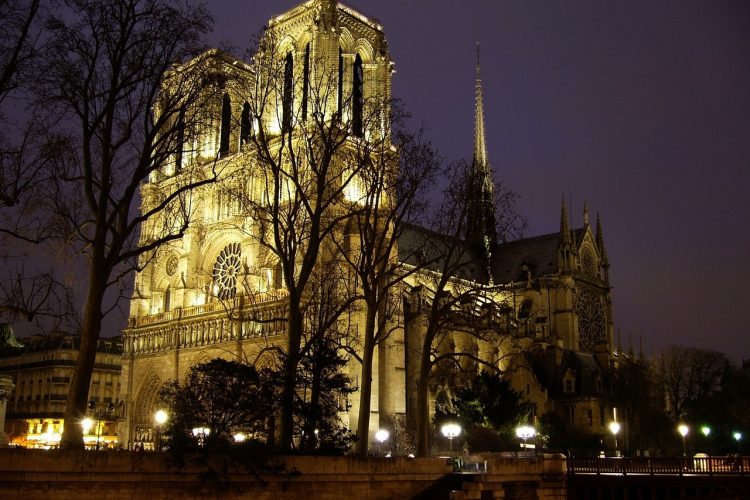 notre-dame-316694_1280