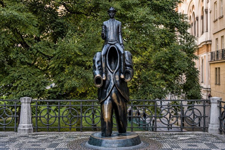 Estatua_Kafka